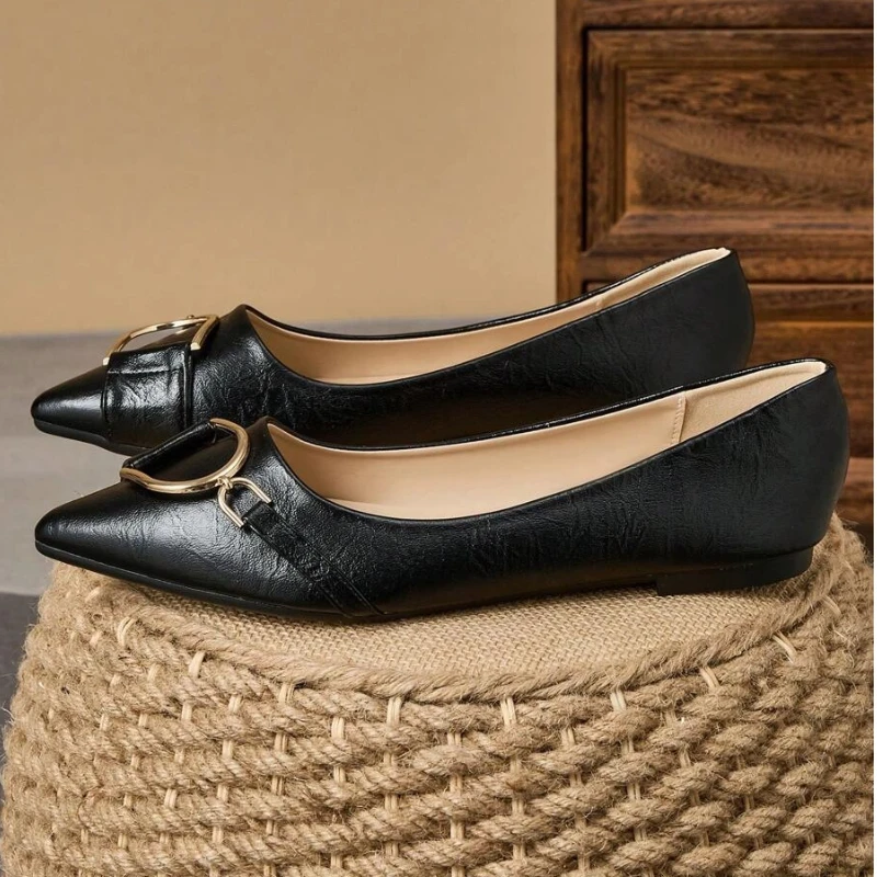Women Formal Wear With Shoes - Sapatilhas Elegantes Femininas Pretas com Bico