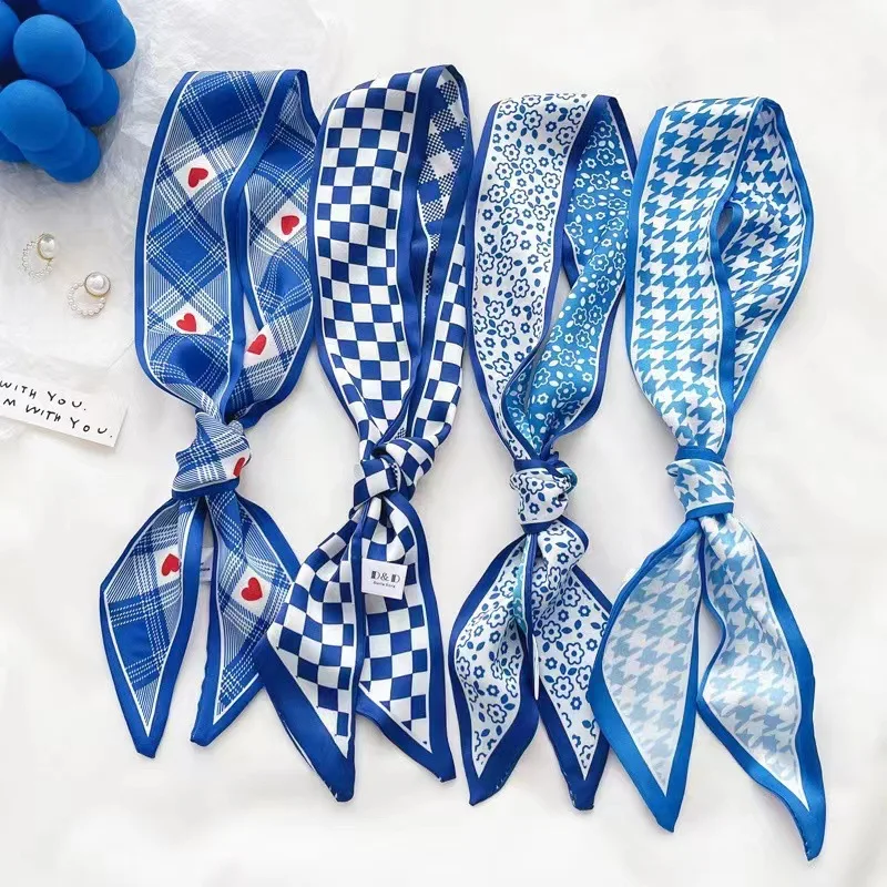Scarf Silk Neck - Lenço de seda azul Klein, novo