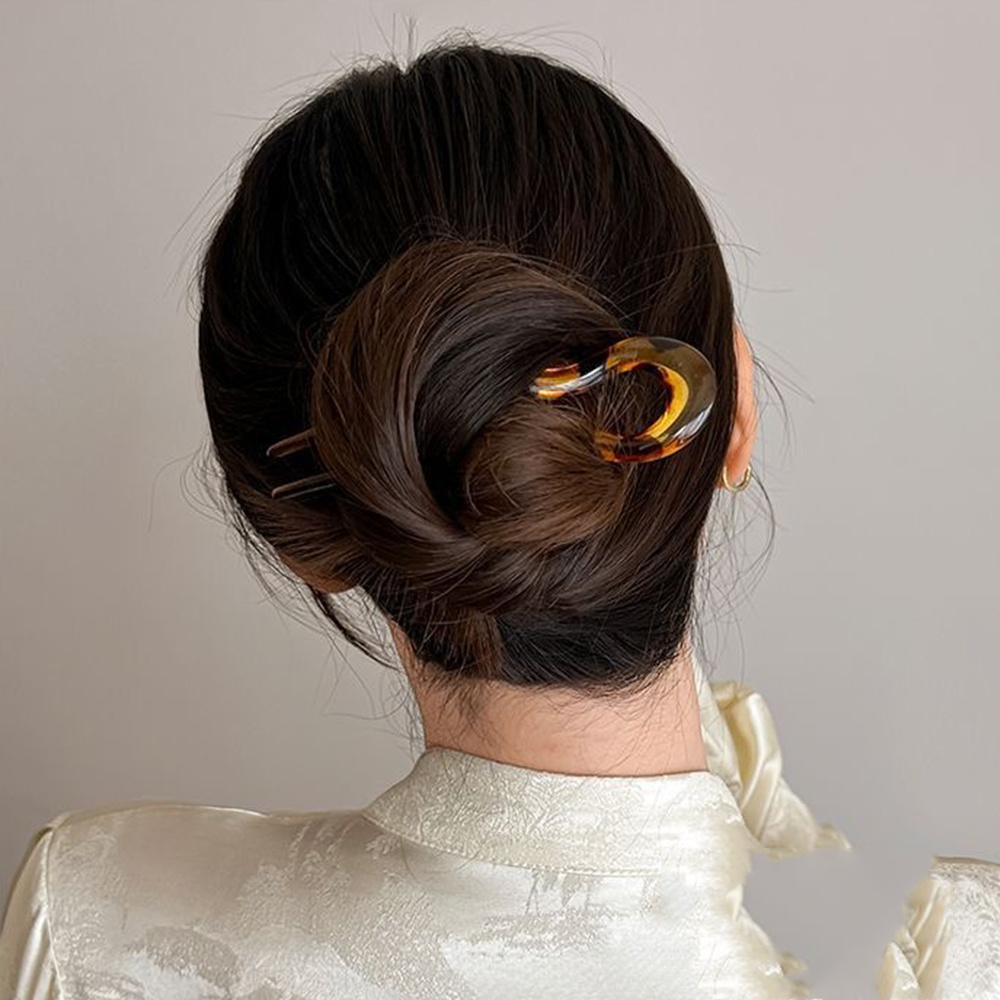 Grampo de Cabelo em Formato de - Women Formal Wear Shop avaliação e preço