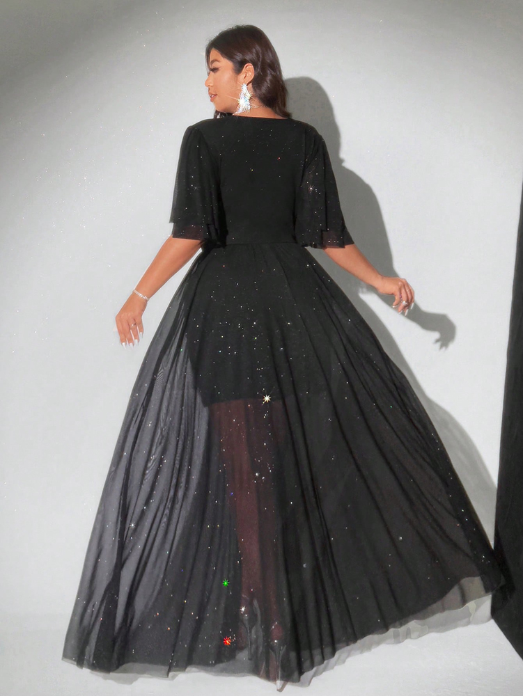 Vestido de Festa Plus Size em  - Female Formal Wear avaliação e preço